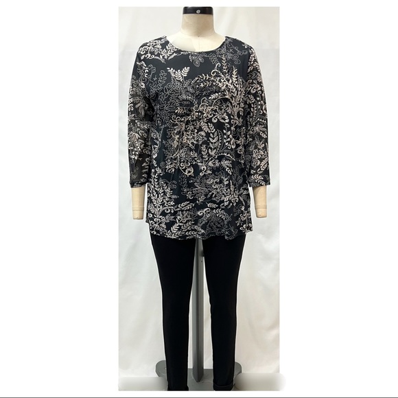 CJ Banks Black Multicolor Embellished 3/4 Sleeve Knit Printed Mesh Blouse - Picture 3 of 15